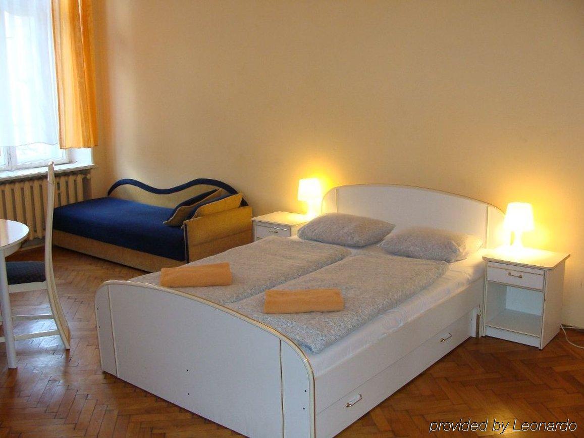 Al Fresco Hostel *